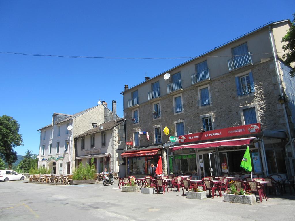 VVF Villages   Les Quatre Lacs   La Salvetat-sur-Agoût Extérieur photo